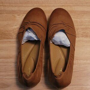 Clarks Rena Way Leather Ballet Flat 7.5 NWT